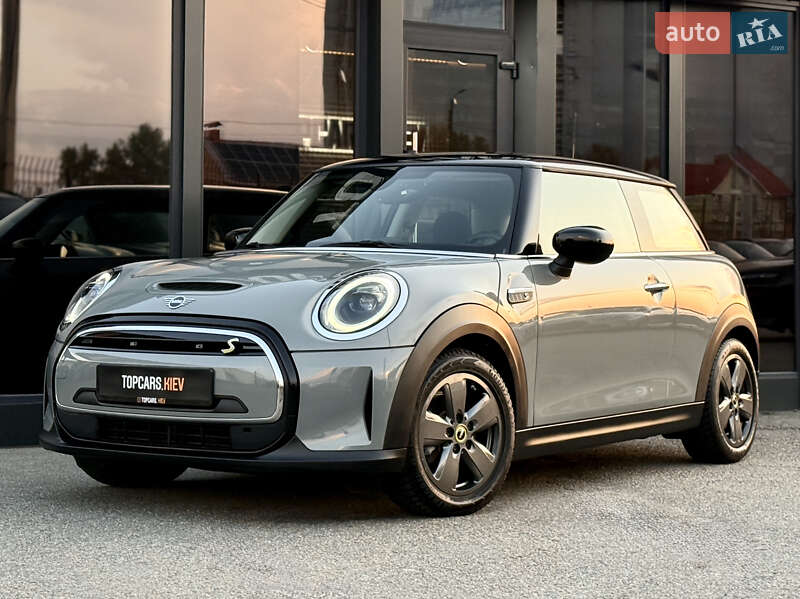 Хэтчбек MINI Cooper 2022 в Киеве