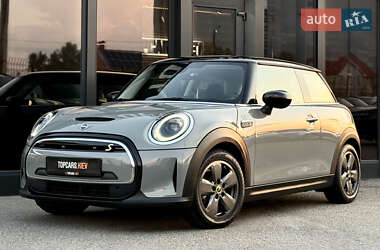 Хетчбек MINI Cooper 2022 в 
