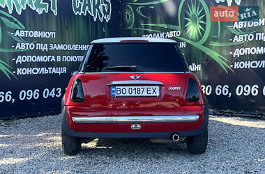 Хетчбек MINI Cooper 2002 в 