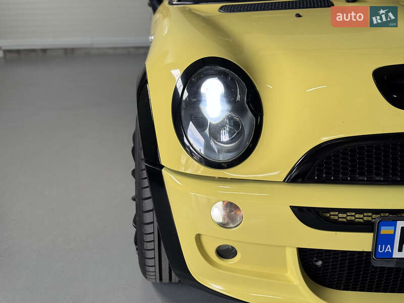 Хэтчбек MINI Cooper 2003 в Киеве фото 13 Хэтчбек MINI Cooper 2003 в Киеве