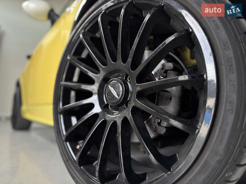 Хэтчбек MINI Cooper 2003 в Киеве фото 20 Хэтчбек MINI Cooper 2003 в Киеве