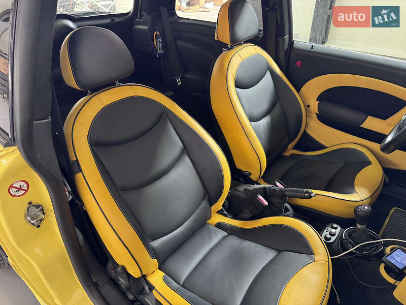 Хэтчбек MINI Cooper 2003 в Киеве фото 61 Хэтчбек MINI Cooper 2003 в Киеве