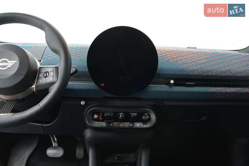 Хэтчбек MINI Cooper 2024 в Киеве