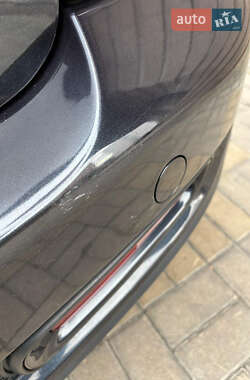 Хетчбек MINI Cooper 2012 в 
