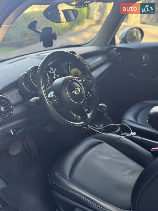 Хэтчбек MINI Cooper 2017 в Киеве фото 9 Хэтчбек MINI Cooper 2017 в Киеве