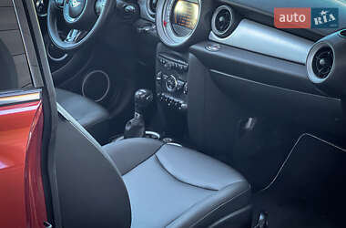Хетчбек MINI Cooper 2011 в 