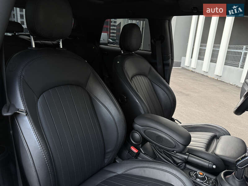 Хетчбек MINI Cooper 2020 в Києві