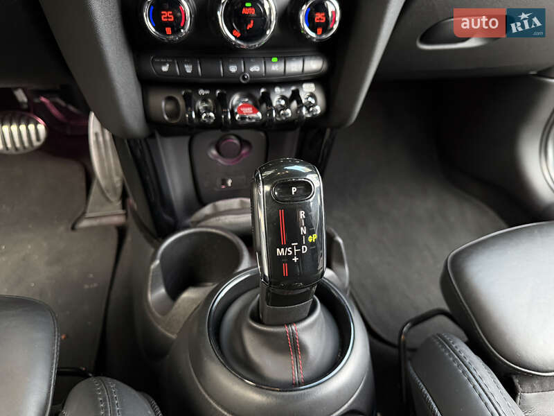 Хетчбек MINI Cooper 2020 в Києві
