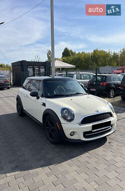 Хэтчбек MINI Cooper 2013 в Лубнах