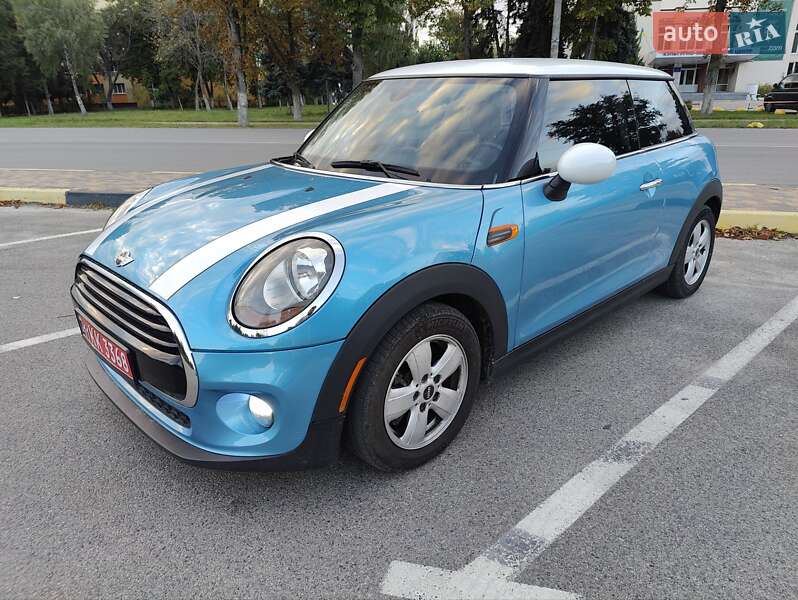 Хэтчбек MINI Cooper 2016 в Киеве фото 15 Хэтчбек MINI Cooper 2016 в Киеве