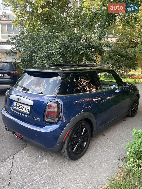 Хэтчбек MINI Cooper 2014 в Киеве