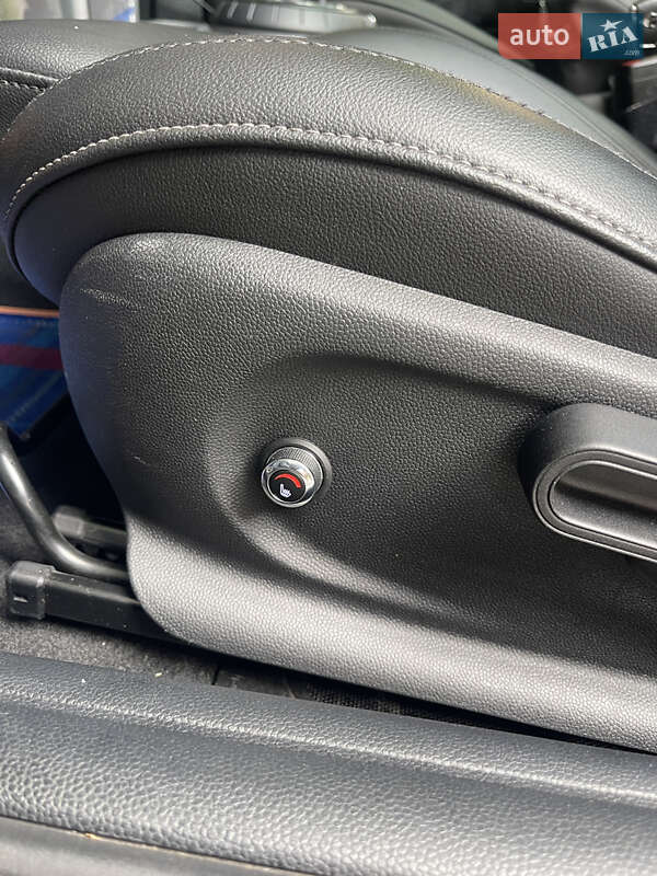 Хэтчбек MINI Cooper 2014 в Киеве