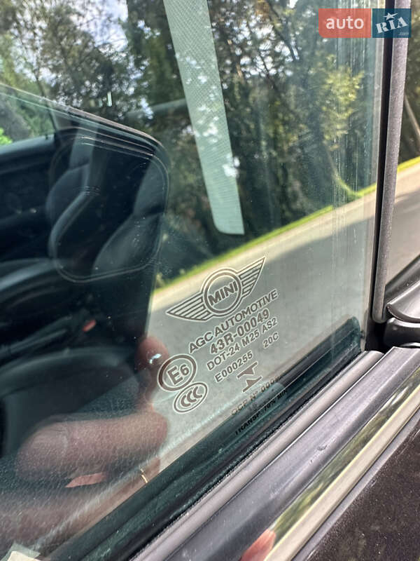 Хэтчбек MINI Cooper 2016 в Львове
