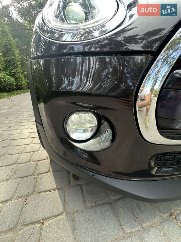 Хэтчбек MINI Cooper 2016 в Львове