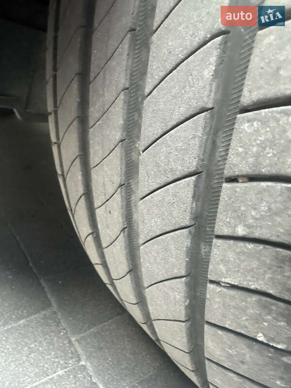 Хэтчбек MINI Cooper 2016 в Львове