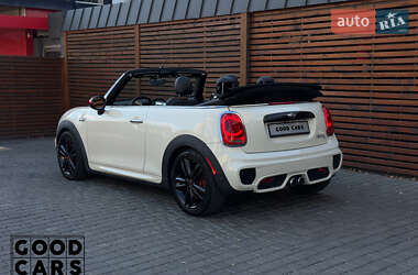 Хэтчбек MINI Cooper 2017 в 