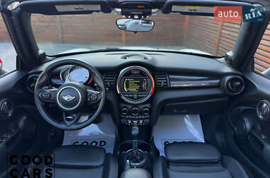 Хэтчбек MINI Cooper 2017 в 