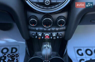 Хэтчбек MINI Cooper 2017 в 