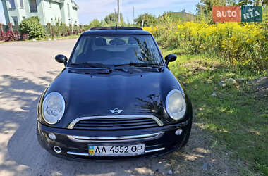 Хэтчбек MINI Cooper 2006 в 