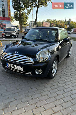Хетчбек MINI Cooper 2009 в 