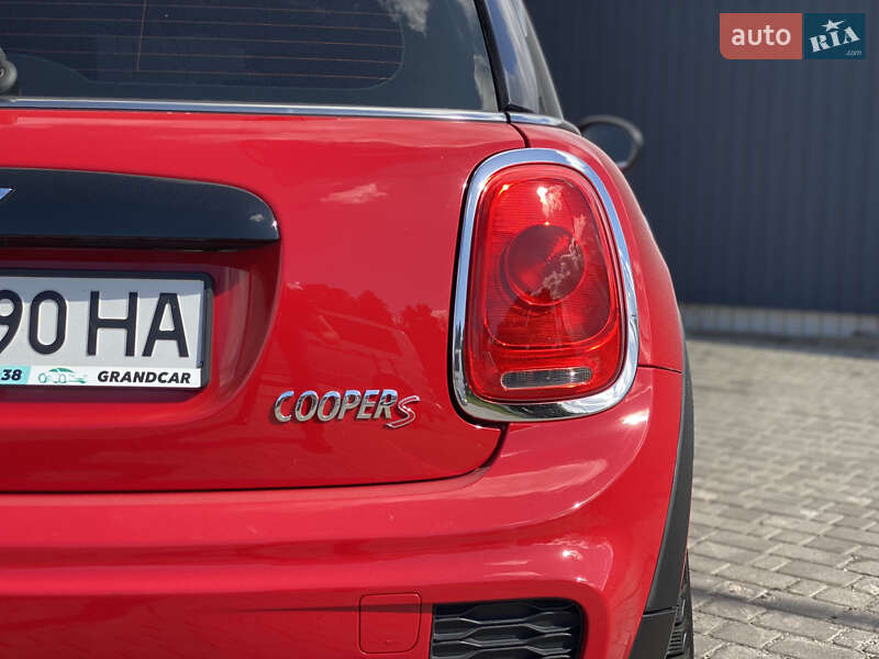 Хетчбек MINI Cooper 2015 в Вінниці