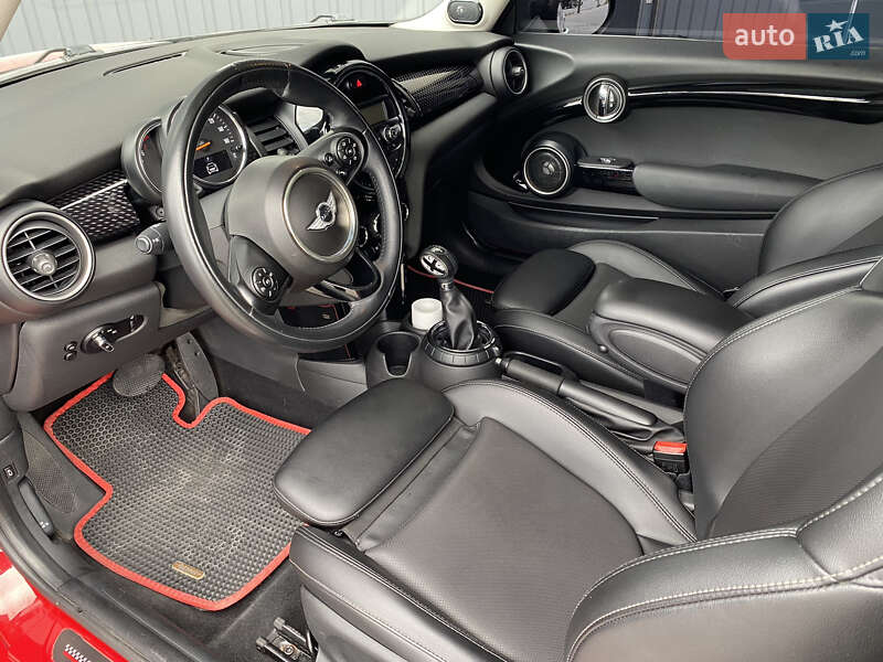 Хетчбек MINI Cooper 2015 в Вінниці