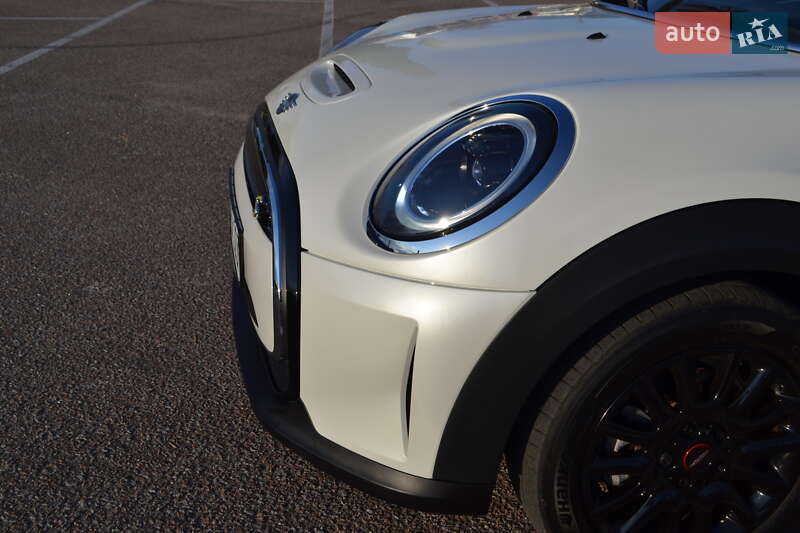 Хэтчбек MINI Cooper 2023 в Житомире фото 12 Хэтчбек MINI Cooper 2023 в Житомире