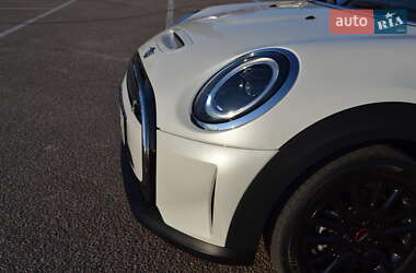 Хэтчбек MINI Cooper 2023 в 