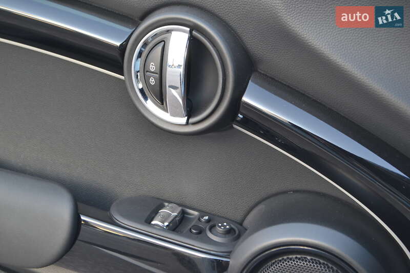 Хэтчбек MINI Cooper 2023 в Житомире фото 39 Хэтчбек MINI Cooper 2023 в Житомире