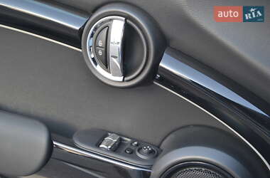 Хэтчбек MINI Cooper 2023 в 