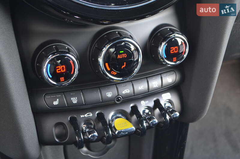 Хэтчбек MINI Cooper 2023 в Житомире фото 32 Хэтчбек MINI Cooper 2023 в Житомире