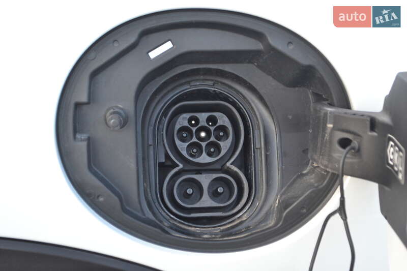 Хэтчбек MINI Cooper 2023 в Житомире фото 69 Хэтчбек MINI Cooper 2023 в Житомире