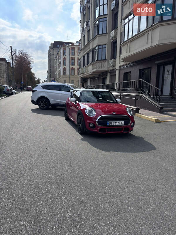 Хетчбек MINI Cooper 2017 в Полтаві
