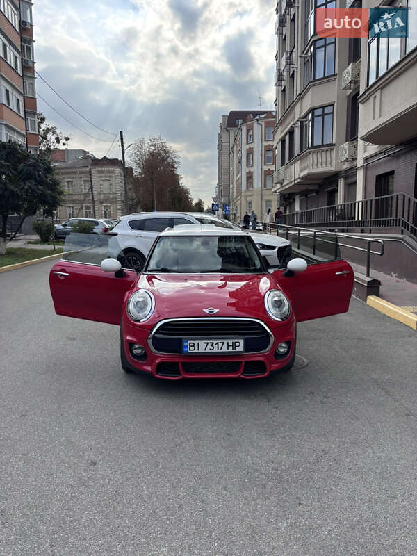 Хетчбек MINI Cooper 2017 в Полтаві