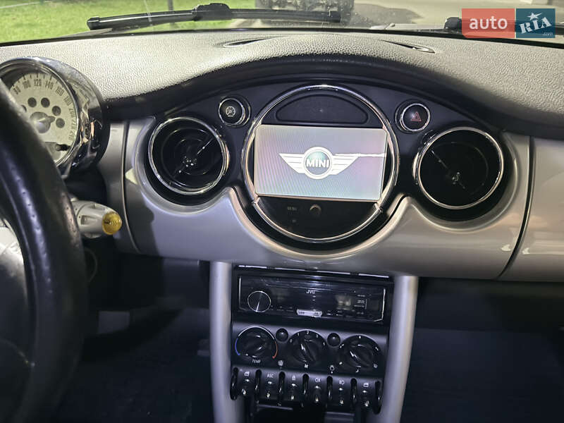 Хэтчбек MINI Cooper 2006 в Днепре