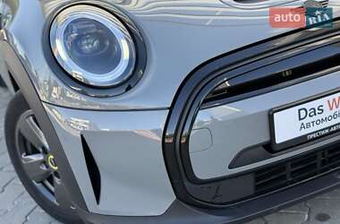 Хэтчбек MINI Cooper 2022 в 