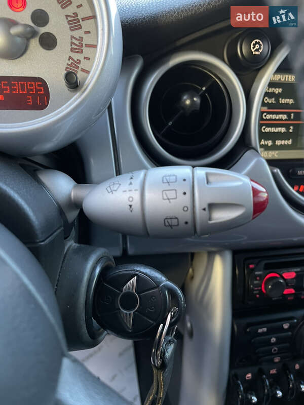 Хэтчбек MINI Cooper 2004 в Одессе