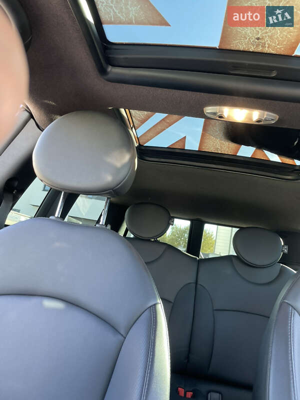 Хэтчбек MINI Cooper 2013 в Львове фото 22 Хэтчбек MINI Cooper 2013 в Львове