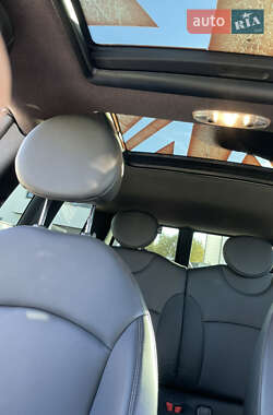 Хэтчбек MINI Cooper 2013 в 