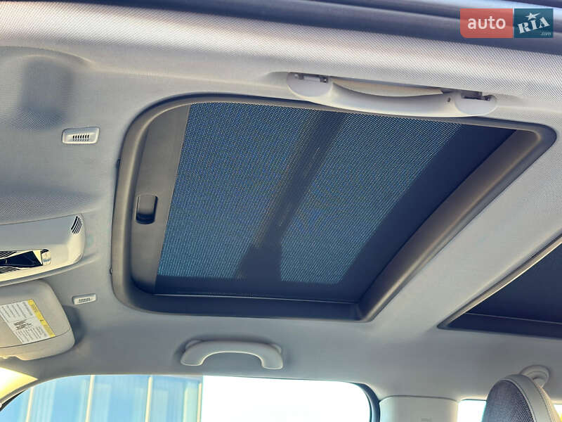 Хэтчбек MINI Cooper 2025 в Киеве