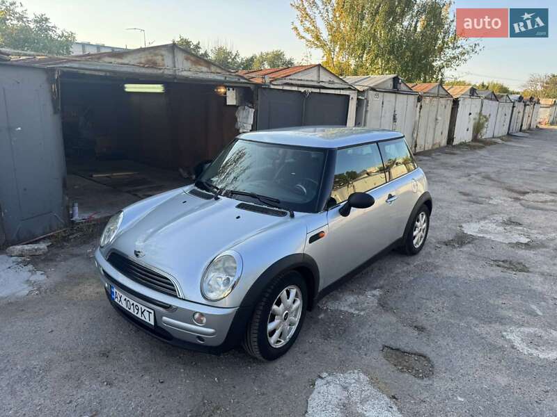 Хетчбек MINI Cooper 2002 в Харкові
