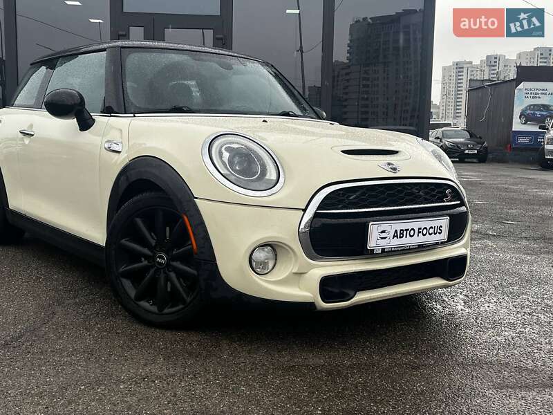 Хэтчбек MINI Cooper 2014 в Киеве