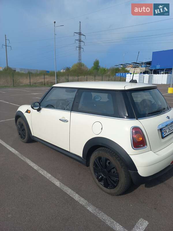 Хетчбек MINI Cooper 2009 в Рівному