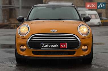 Хэтчбек MINI Cooper 2014 в 