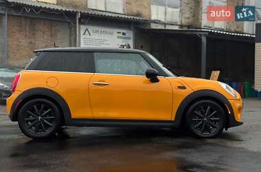 Хэтчбек MINI Cooper 2014 в 