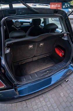 Хетчбек MINI Cooper 2006 в 