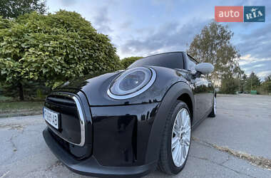 Хетчбек MINI Cooper 2022 в 