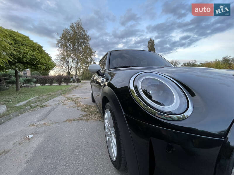 Хетчбек MINI Cooper 2022 в Києві