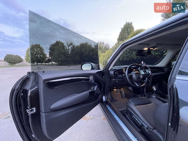 Хетчбек MINI Cooper 2022 в Києві