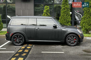 Хэтчбек MINI Cooper 2010 в 